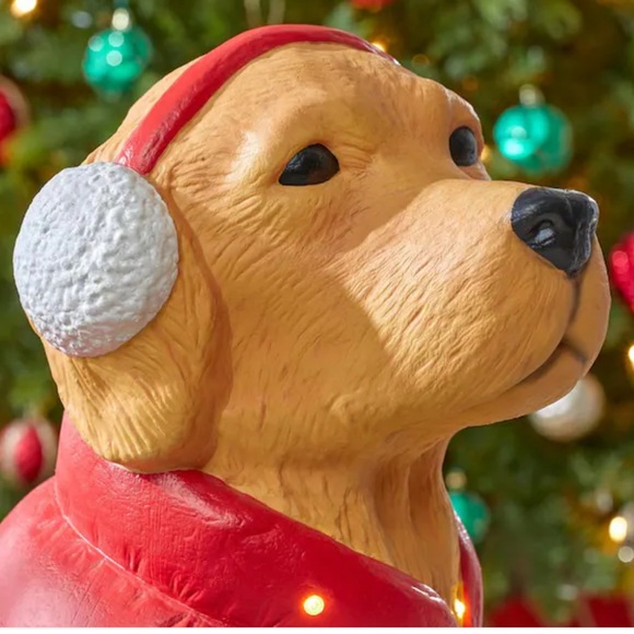 SOLD OUT - 2.5 ft. Christmas Golden Retriever with LED Lights - Picture 4 of 5